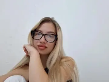 Offline asuncionedgeman on Chaturbate