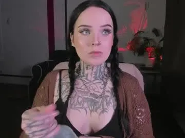 Offline atomic_ketchup on Chaturbate