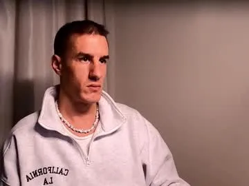 Offline axl_fx on Chaturbate