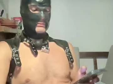 bach77 on Chaturbate