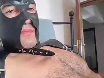 bach77 on Chaturbate