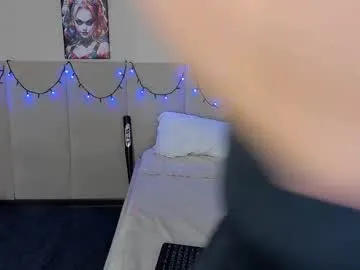 Offline barbiemuscle1 on Chaturbate