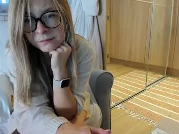 Offline bestgirl_ofthe_neighborhood on Chaturbate