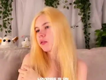 Offline bezuya on Chaturbate