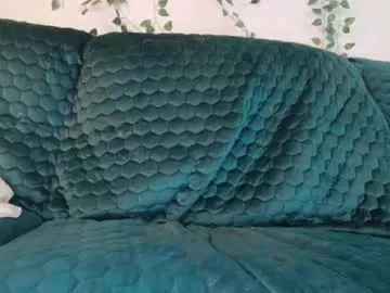 Offline bigdicktrannynicole on Chaturbate