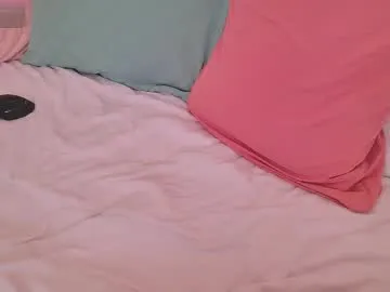 Offline blondiesweet on Chaturbate