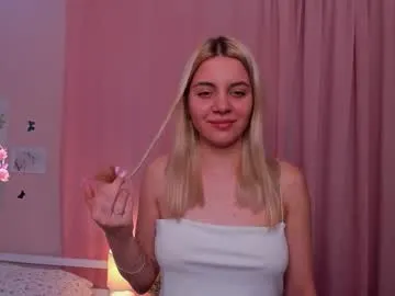 Private blushkitty on Chaturbate