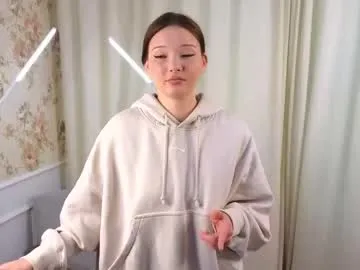 Offline candispurgeon on Chaturbate