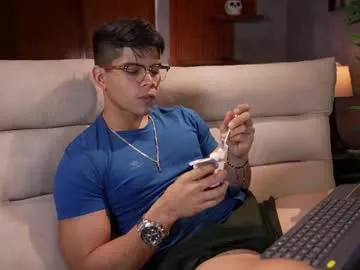 capizzi_ — enjoy the best milk show #bigcock #latino #ass #lovense #cum [1684 tokens remaining]