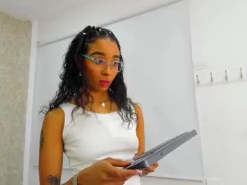 Offline cataleya_wayne on Chaturbate