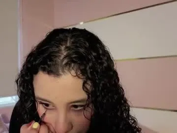 Offline charlote__miller on Chaturbate