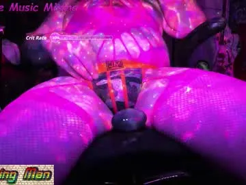 Offline charming__man on Chaturbate