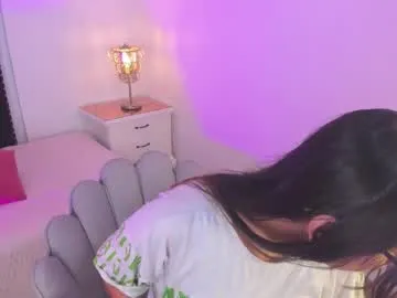 Offline cherrylady2 on Chaturbate