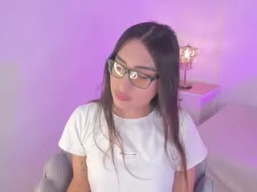 Offline cherrylady2 on Chaturbate