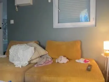 Offline chillwithcamii on Chaturbate