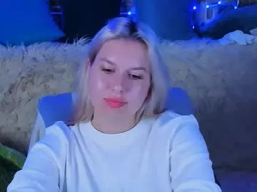 Freechat chloericci on Chaturbate