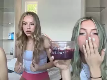 chloeros3e on Chaturbate