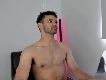 Freechat chrisandrew_ on Chaturbate