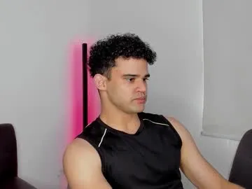 Freechat chrisandrew_ on Chaturbate