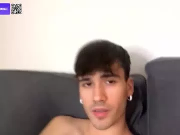 ciaosonoale on Chaturbate