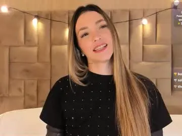 claradelmar_ on Chaturbate