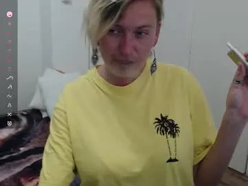 clittytastic on Chaturbate