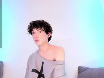 Offline colestorm on Chaturbate