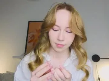 Offline cuute_angell on Chaturbate