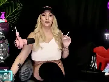 daisy_hotwife — Goal: Squirt Show!!! #squirt #milf #bigboobs #smoke #mature