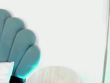 Offline daphneblunt on Chaturbate