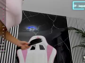 Offline diamond_ava_ on Chaturbate