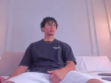 Offline dominick_star on Chaturbate