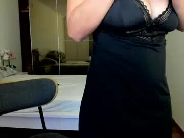 Offline dulceys on Chaturbate