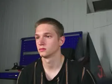 Offline dustyn_fox on Chaturbate