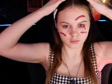 Offline dyna_bae on Chaturbate