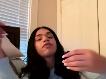 Offline dynasty313 on Chaturbate