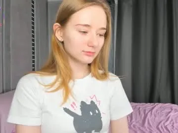Offline elvyrose on Chaturbate