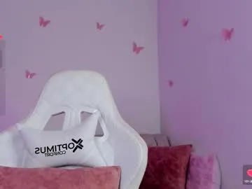 emilyrive on Chaturbate