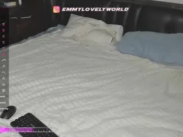 emmyfoxx_ on Chaturbate 