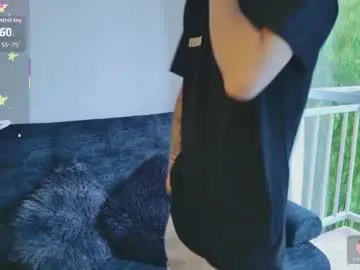 Offline ethan_and_ava on Chaturbate