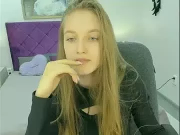Private evajuly on Chaturbate