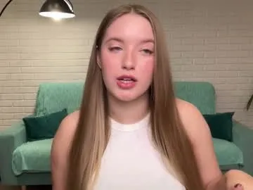 Private evajuly on Chaturbate