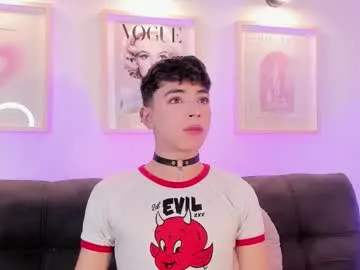 evan_voss — Hey welcome to my world of fantasy  - Goal: rub my bulge [120 tokens left] #twink #femboy #18 #sissy #young