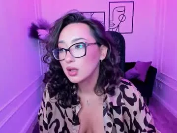 evasarazardje — tell me what vibe I give off? *_*   #asian  #nonude  #tease #pvt  [2000 tokens remaining]