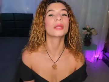 evoletbee on Chaturbate