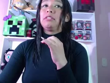 Offline evybubbles_ on Chaturbate