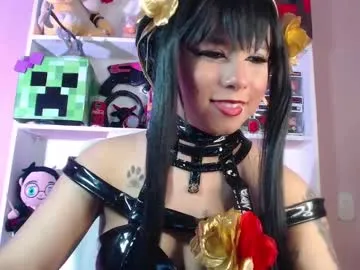 Offline evybubbles_ on Chaturbate