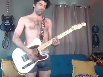 Offline flanneldong on Chaturbate