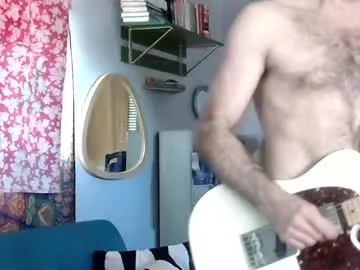 Offline flanneldong on Chaturbate