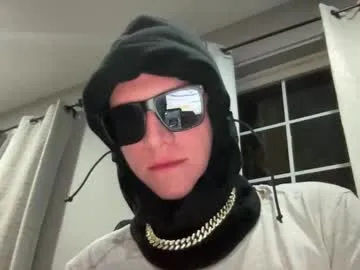 Offline gavinnumbers on Chaturbate